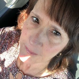 Meet your Posher, Regina